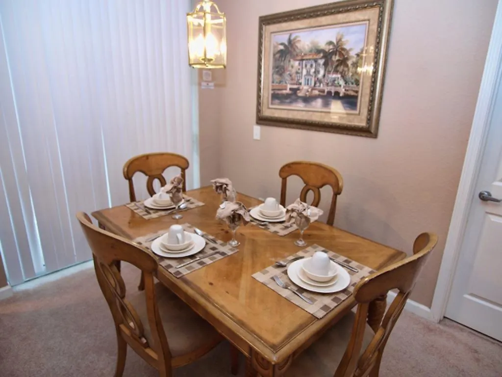 Apartment Enchanted Retreat Davenport