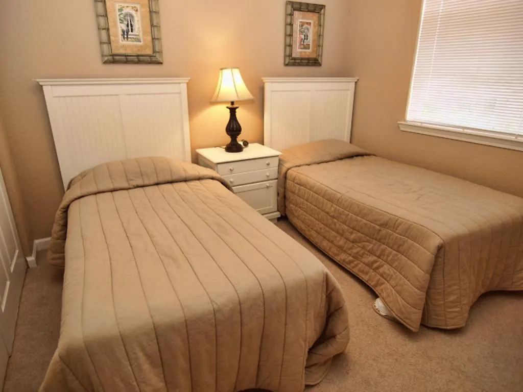Enchanted Retreat Davenport Apartment